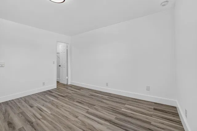  Residence photo 23