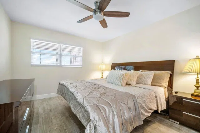 Residence photo 13