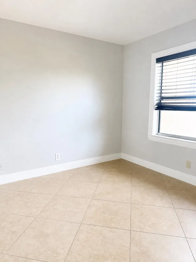  Unit 202 photo 5