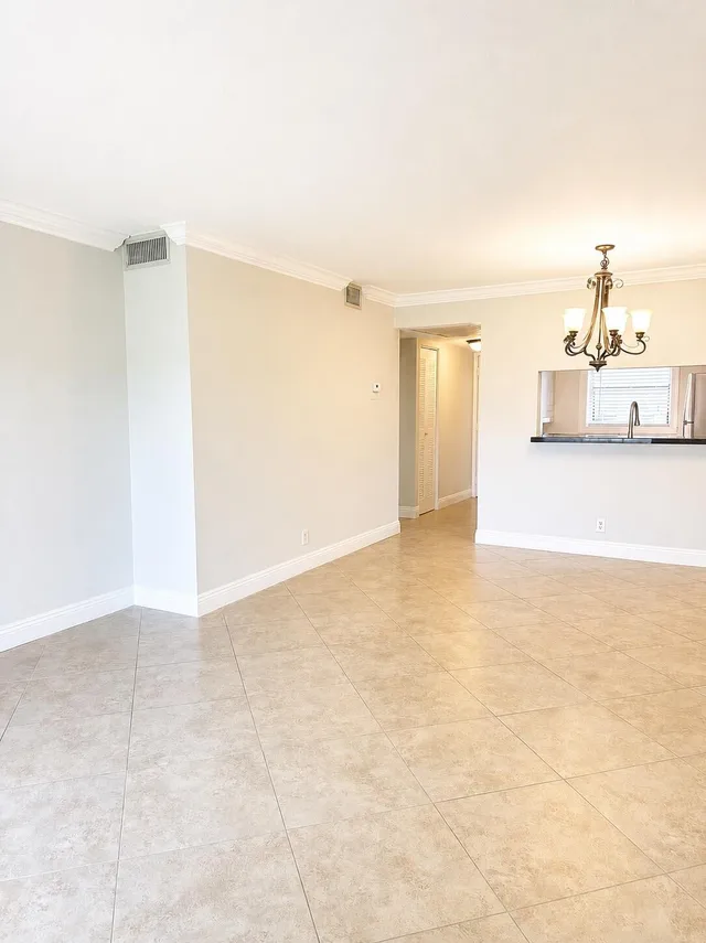  Unit 202 photo 9