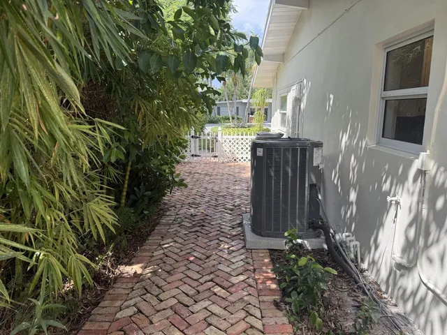 Residence photo 23