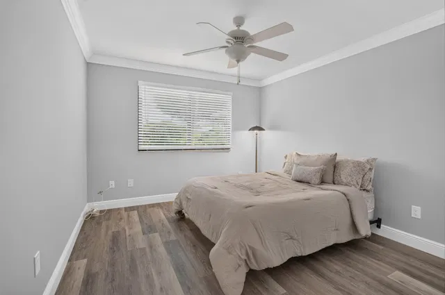 Residence photo 29