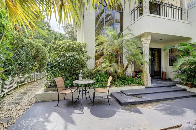 Residence photo 5