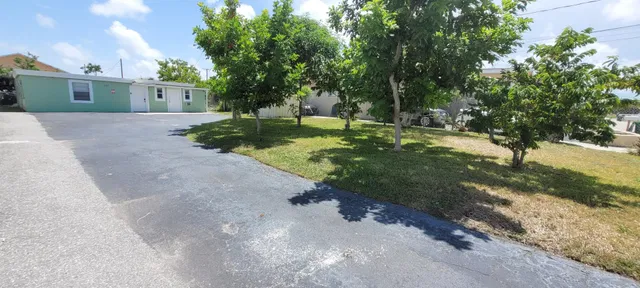 Unit 6 photo 6