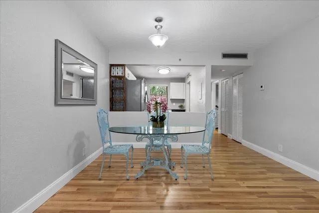 Unit 105 photo 11