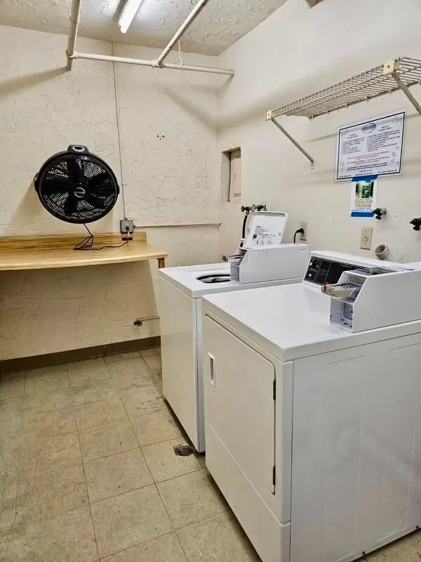 Unit 105 photo 27