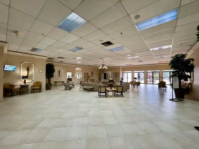 Unit 105 photo 34