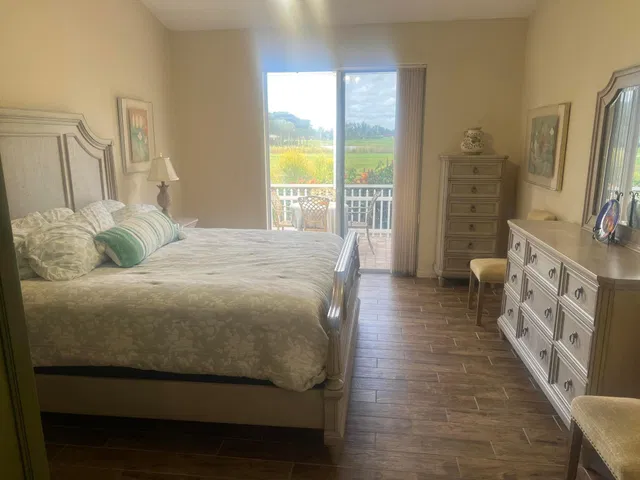 Residence photo 31