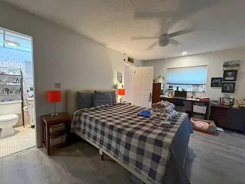 Unit H photo 6