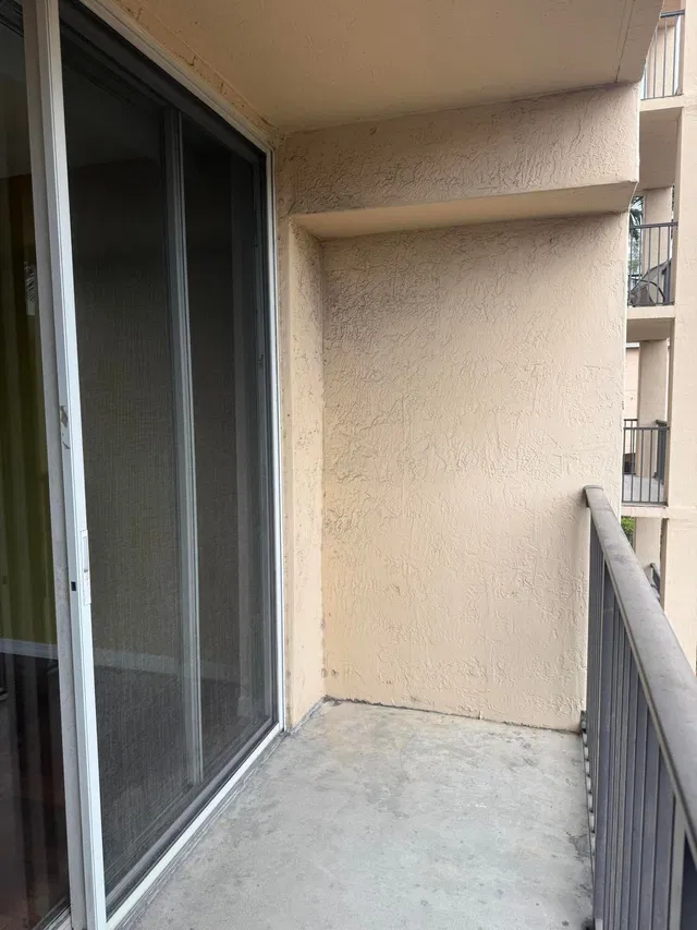 Flagler Pointe Unit 418 photo 13