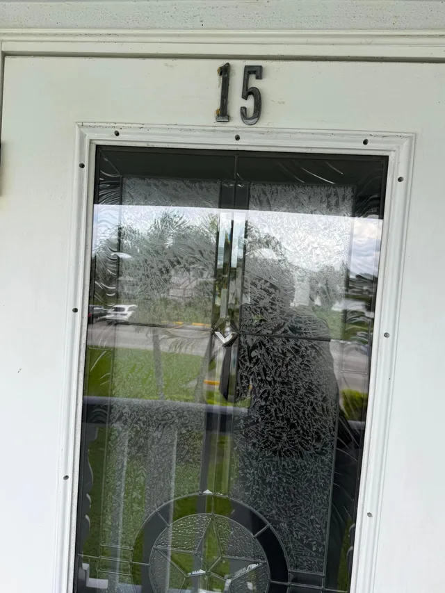 Unit 15 photo 11
