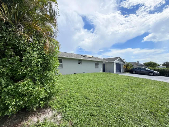 Residence photo 9