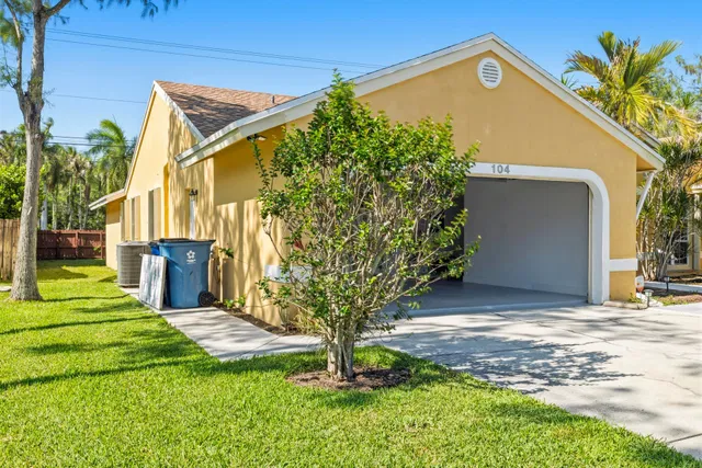  Residence photo 5