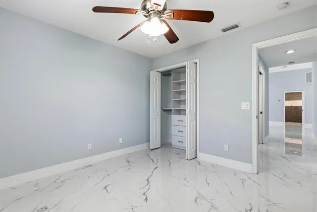  Residence photo 25