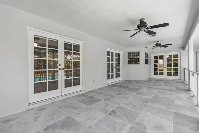  Residence photo 32