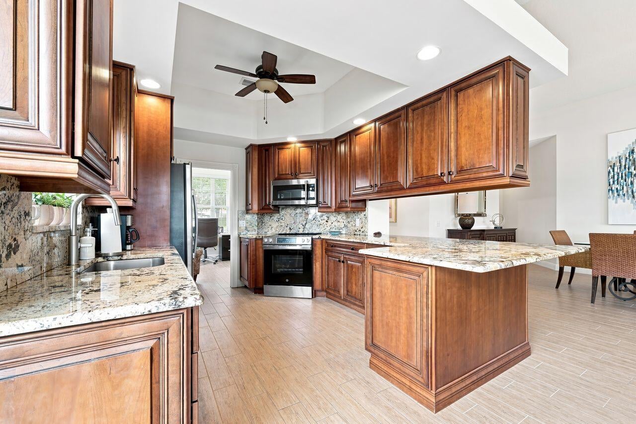 Residence photo 17
