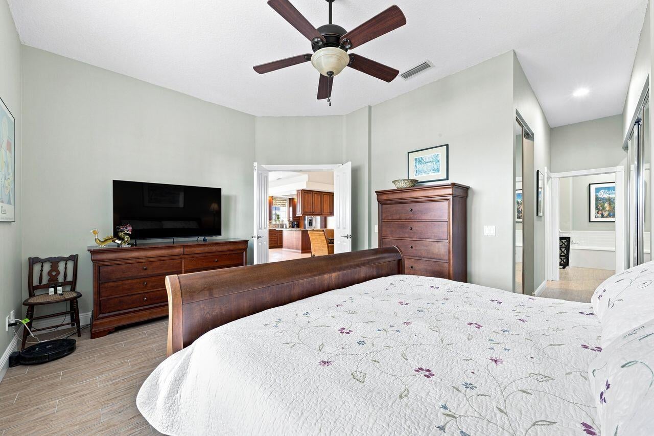 Residence photo 23
