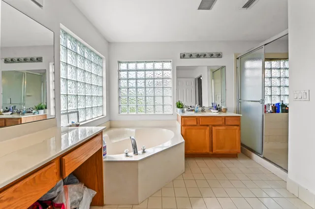 Residence photo 21