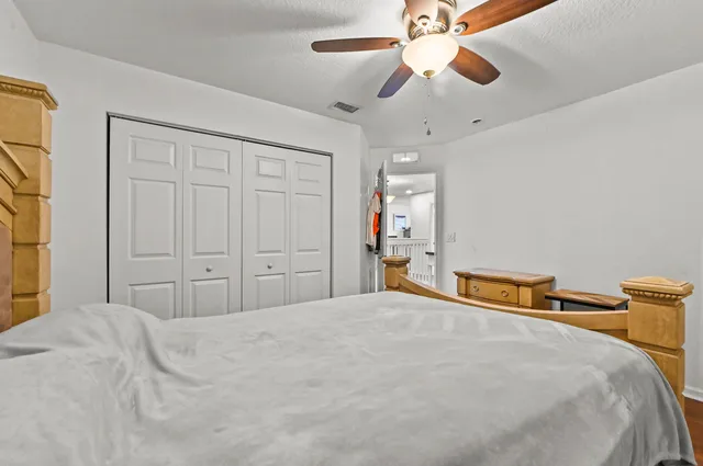 Residence photo 24