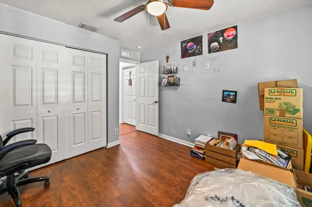 Residence photo 27