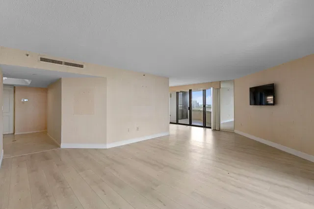 Singer Island Unit 12C photo 12