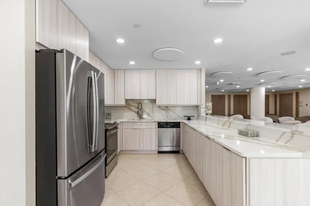 Singer Island Unit 12C photo 46