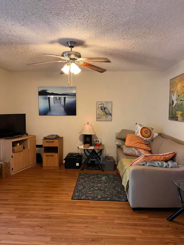 Residence photo 14