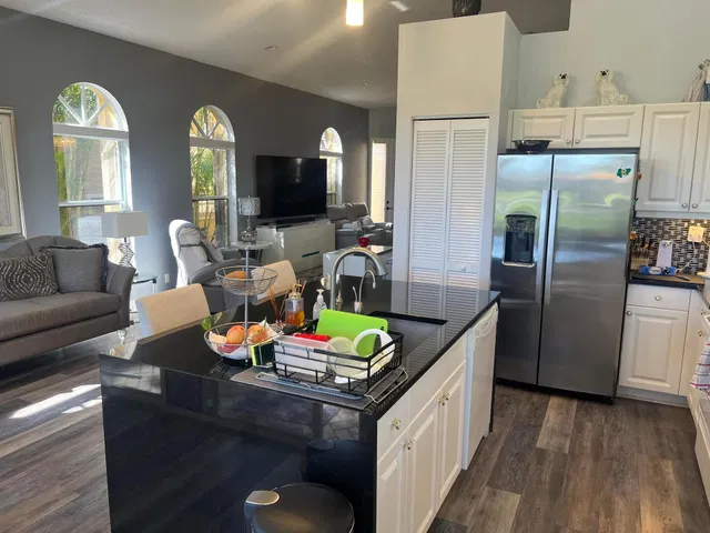 Residence photo 18