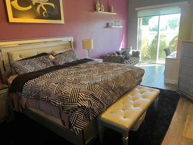 Residence photo 23