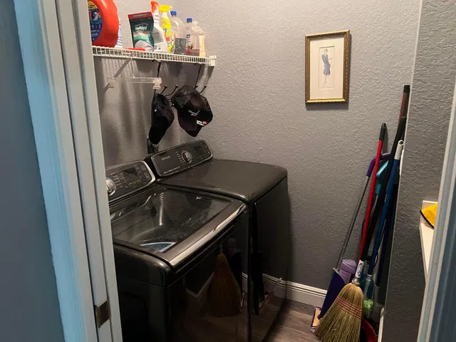 Residence photo 30