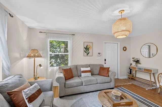 West Palm Beach Residence photo 4
