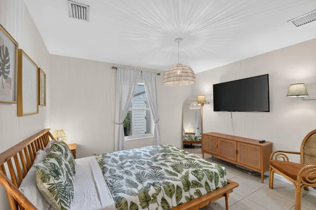 West Palm Beach Residence photo 17