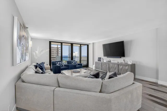 3420 S Ocean Unit 11S photo 6