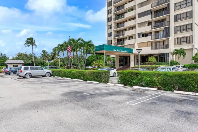 Palm Beach House Unit 203 photo 4