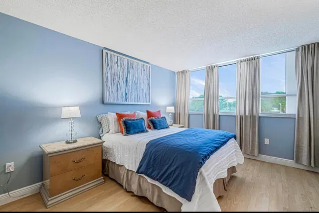 Palm Beach House Unit 203 photo 17