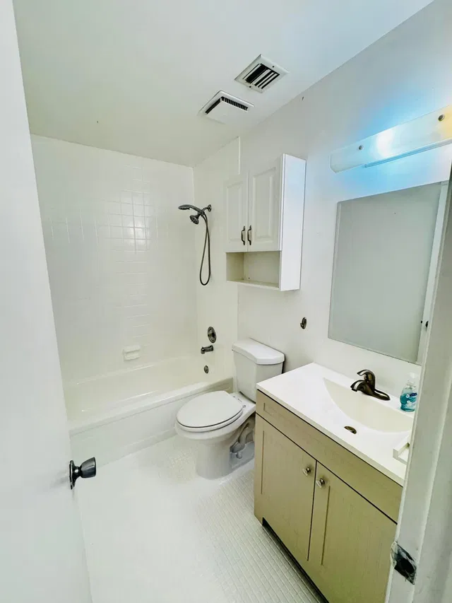 Residence photo 10