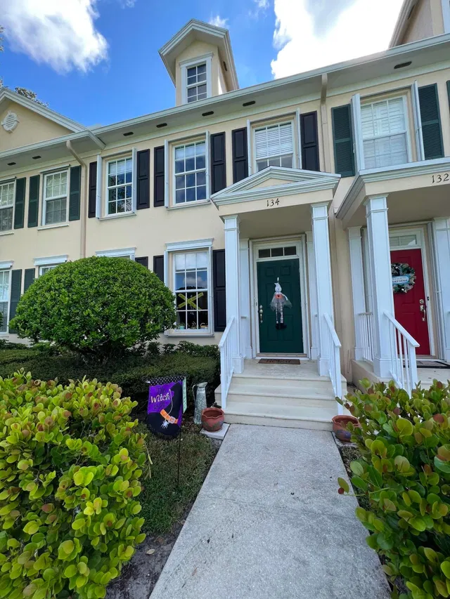 Charleston Court at Abacoa Residence photo 4