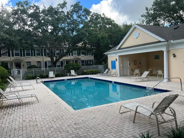 Charleston Court at Abacoa Residence photo 29