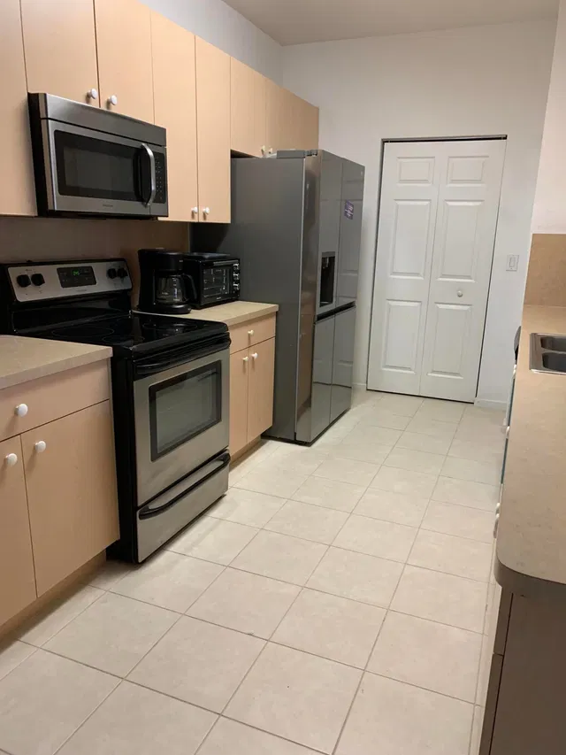 Unit 106 photo 6