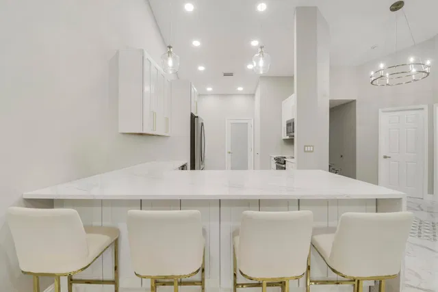 PGA National Palm Beach Gardens Unit 202 photo 4