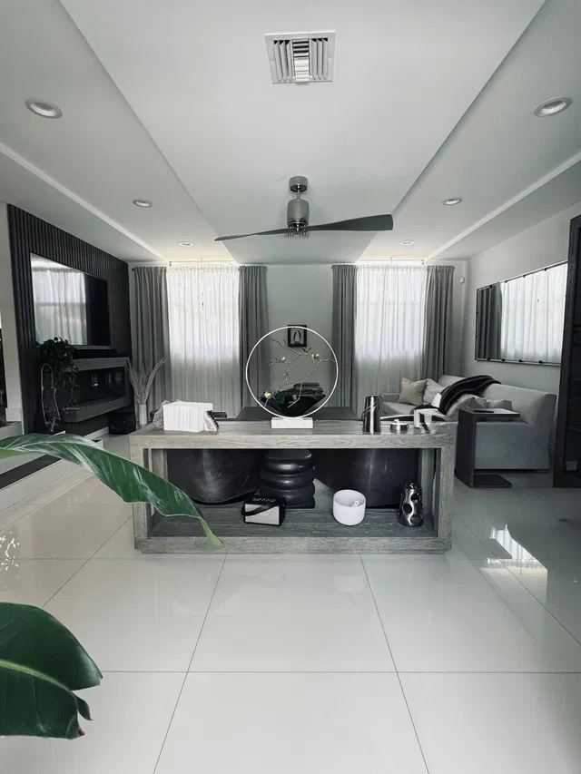 SoSo West Palm Beach Residence photo 6