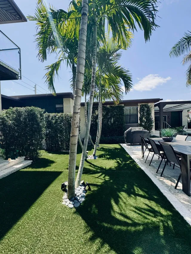 SoSo West Palm Beach Residence photo 3
