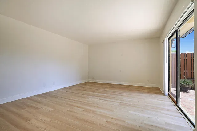 Residence photo 6