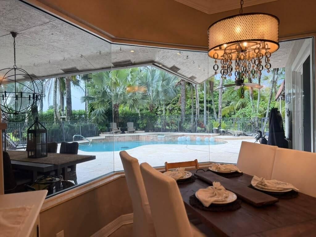 Paddock Park 1 Residence photo 10