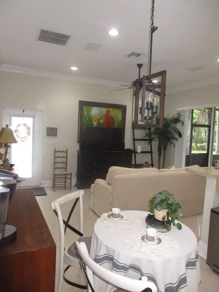 Paddock Park 1 Residence photo 27