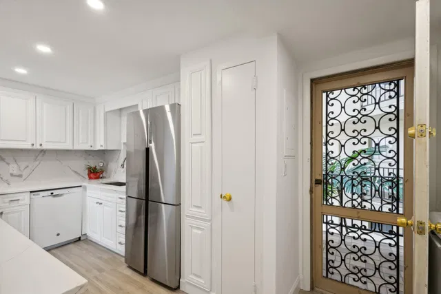 South Palm Beach Unit 2050 photo 15