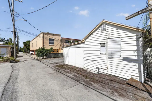 Unit 6 photo 43