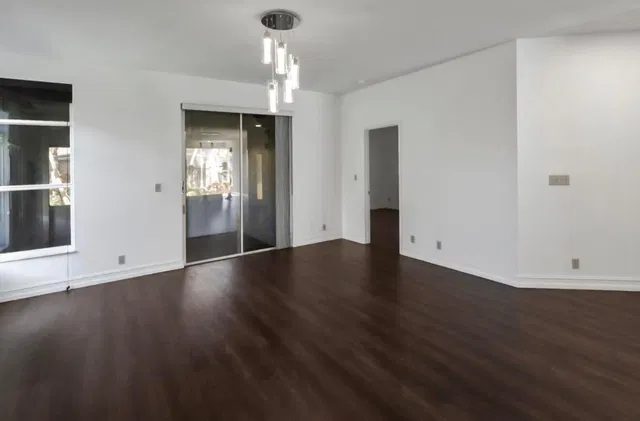 Residence photo 13