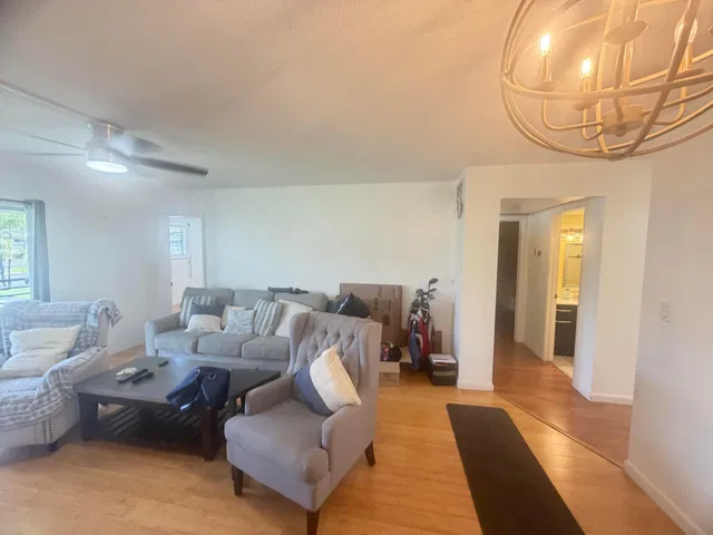  Unit 202 photo 4