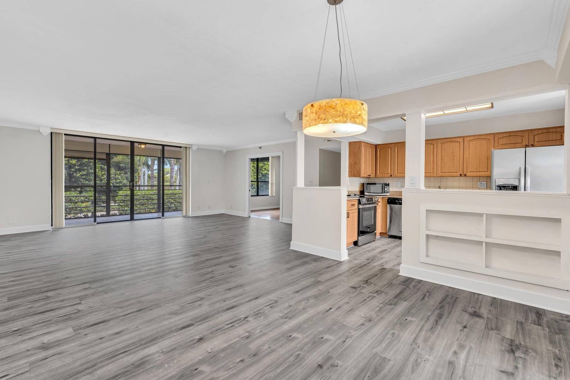 Unit 202 photo 12